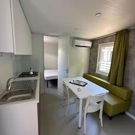 Madonna Del Ghisallo Holiday park *